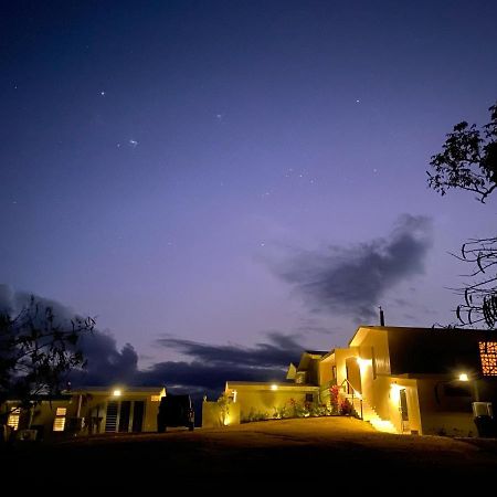 ホテル Lejos Eco Retreat ビエケス エクステリア 写真