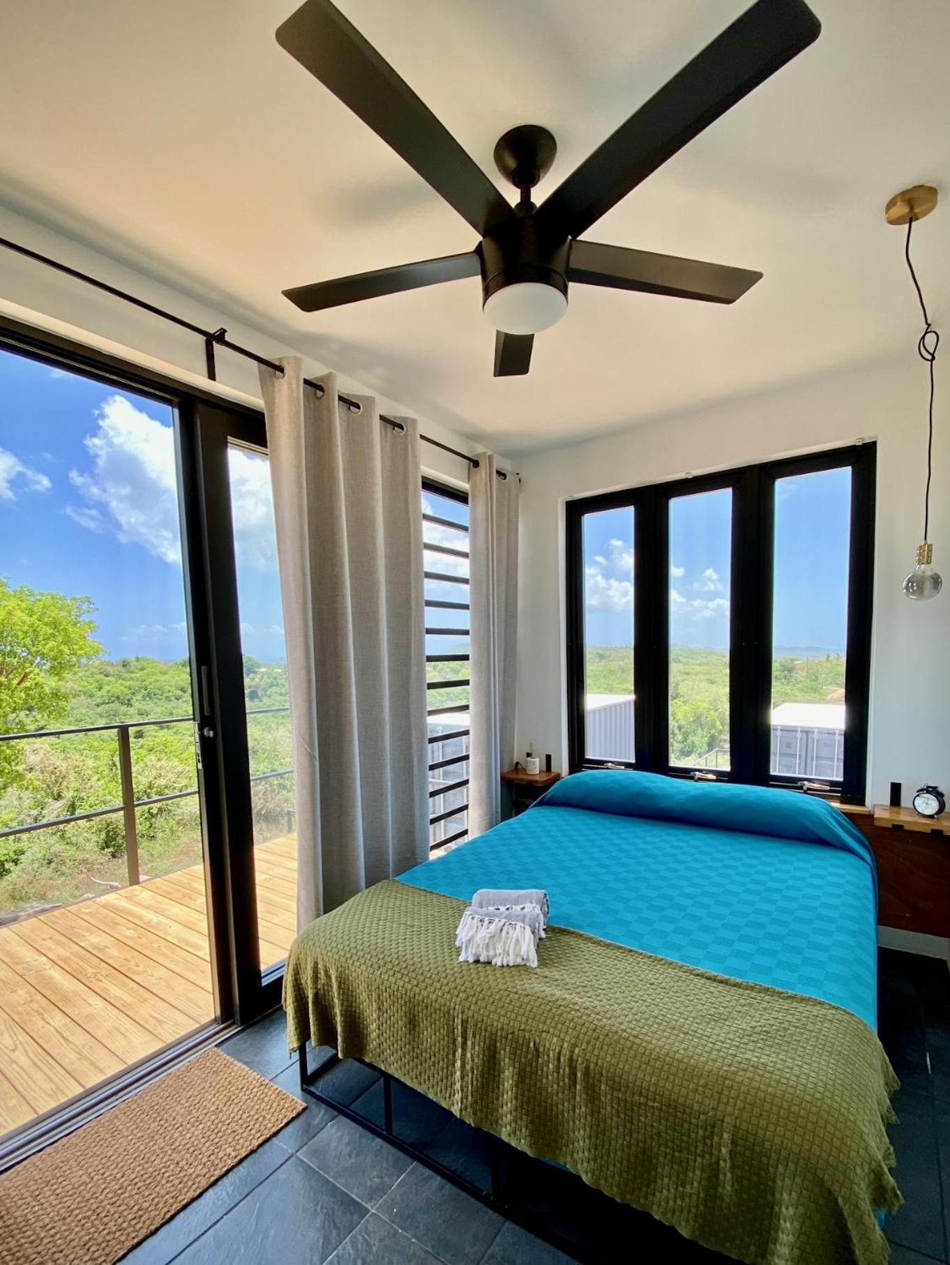 ホテル Lejos Eco Retreat ビエケス エクステリア 写真