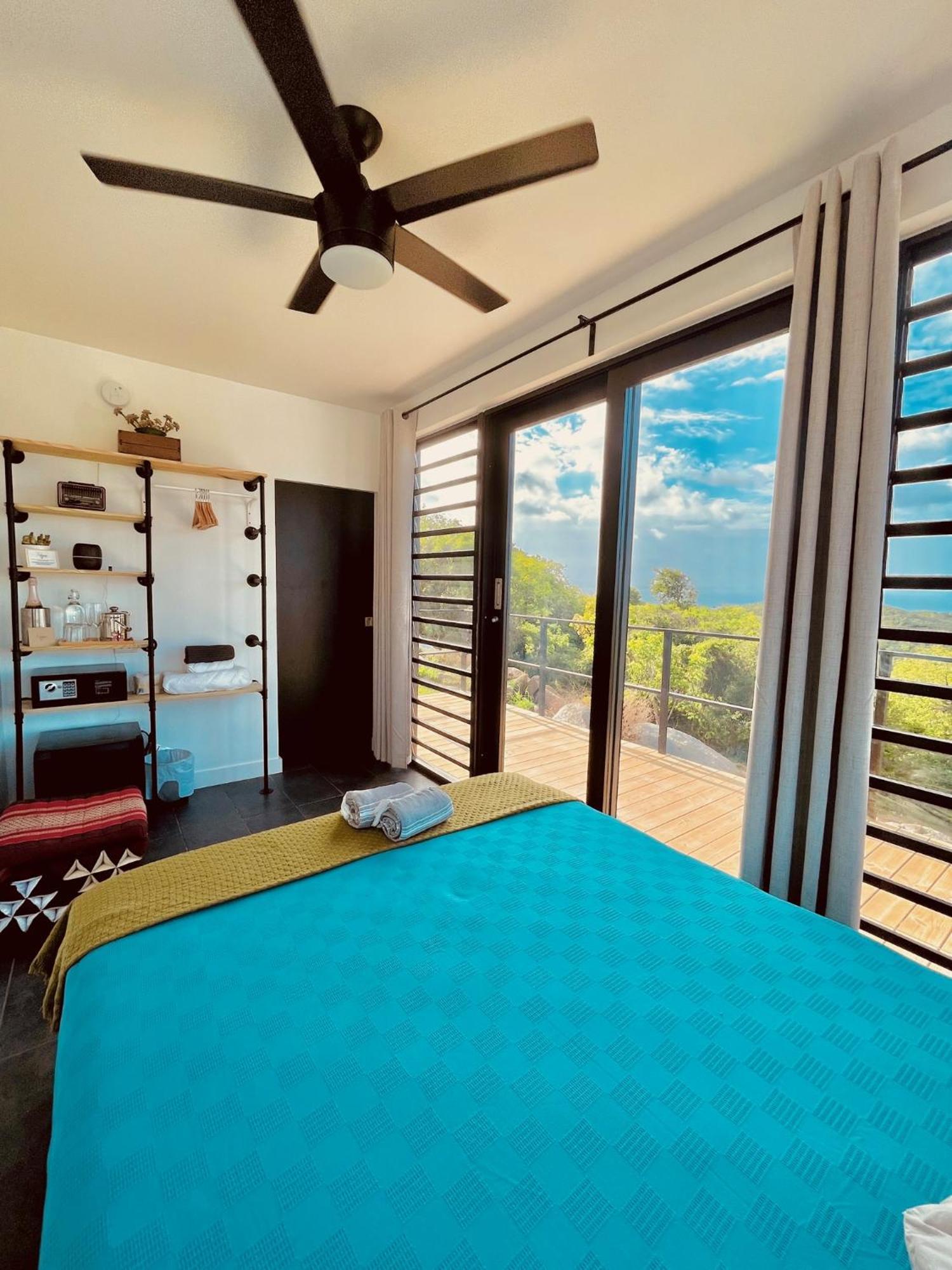 ホテル Lejos Eco Retreat ビエケス エクステリア 写真